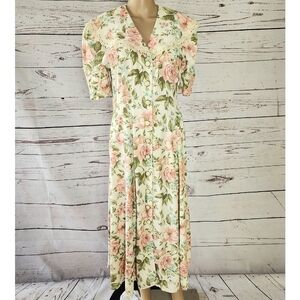 Vintage Betsey Lauren Short Sleeve Floral Dress